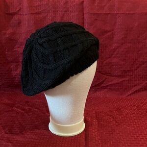 Black Knit Beret